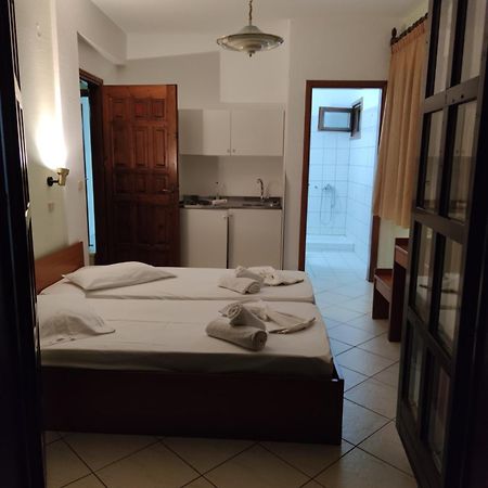 Villa Thomi Skala Rachoni  外观 照片